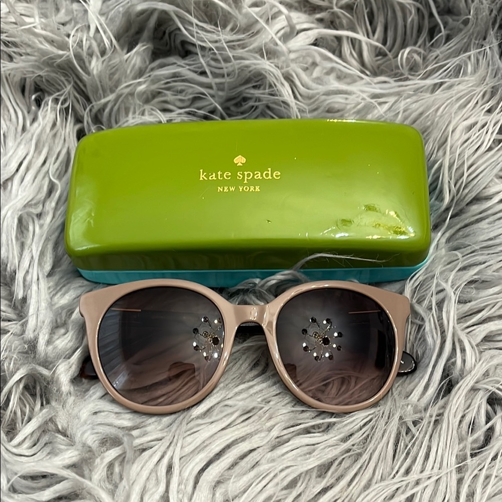 Kate Spade Beige Cat Eye Sunglasses with Case